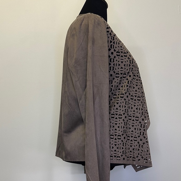 Chico’s faux suede Laser-Cut Women's cardigan - Picture 5 of 5